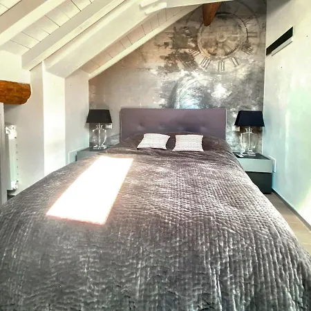 Locazione Turistica Loft شقة *